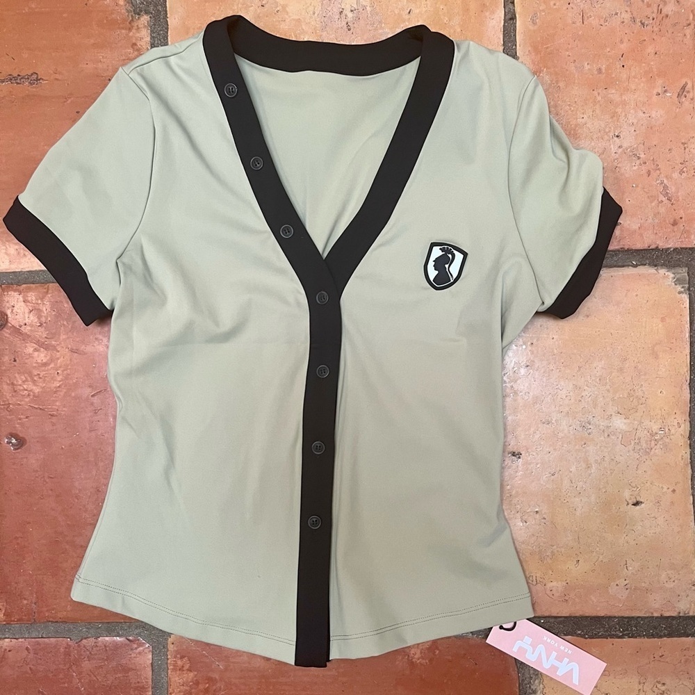 VHNY top NWT